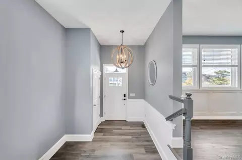 Entry Way - 15 E Shore Dr, Babylon, NY 11702 photo 2 of 2