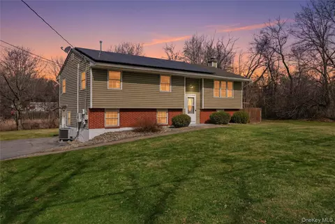 227 Lakeside Rd, Newburgh, NY 12550