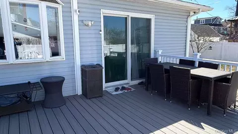 Exterior - 7 Meyer Ave, Lawrence, NY 11559 photo 10 of 16