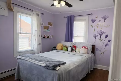Bedroom - 7 Meyer Ave, Lawrence, NY 11559 photo 5 of 5