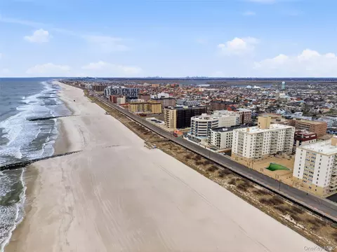 420 Shore Rd #3M, Long Beach, NY 11561