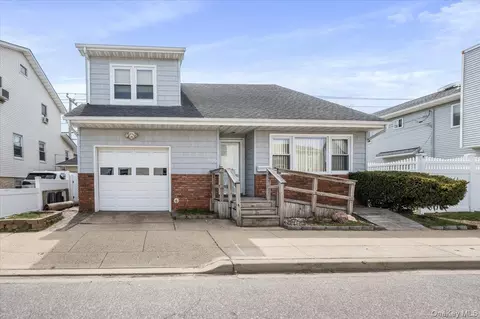 806 E Chester St, Long Beach, NY 11561