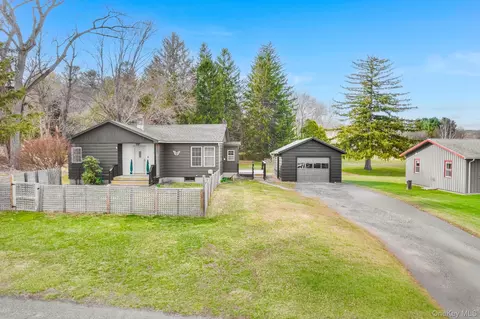9377 State Route 22, Hillsdale, NY 12529