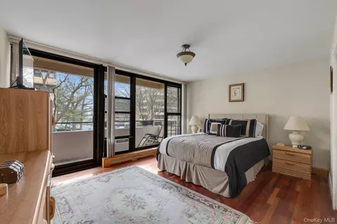 Bedroom - 162-11 9th Ave #2D, Beechhurst, NY 11357 photo 1 of 2