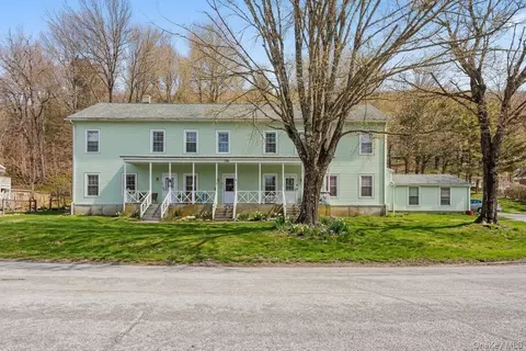 276 Old Route 22, Wassaic, NY 12592