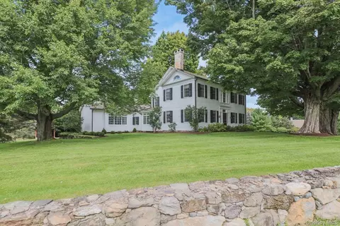 468 Tripp Rd, Pine Plains, NY 12567