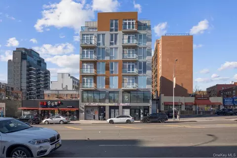 146-17 Northern Blvd #3A, Flushing, NY 11354