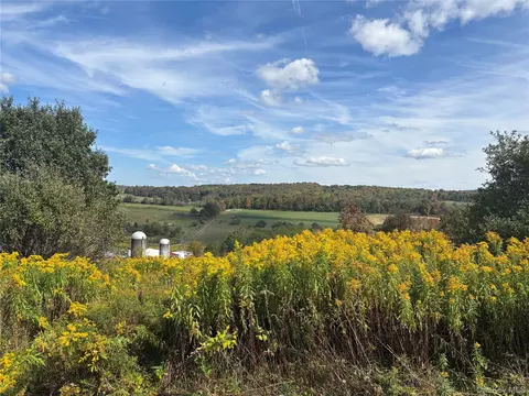 413 Middlefield Rd, Out Of Area, NY 13326