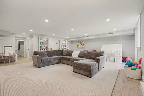Other - 30 Wainwright St, Rye, NY 10580 photo 3 of 5