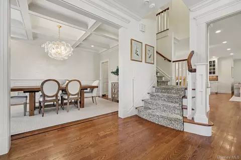 Entry Way - 30 Wainwright St, Rye, NY 10580 photo 2 of 5
