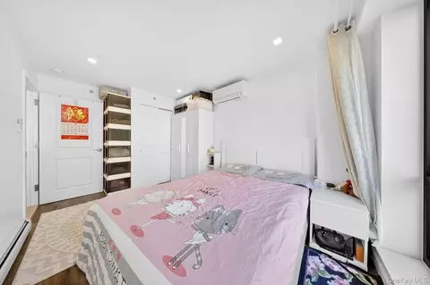 Bedroom - 143-16 41st Ave #4E, New York, NY 11355 photo 1 of 2