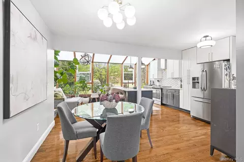 87 Lakeview Ave, Greenburgh, NY 10530
