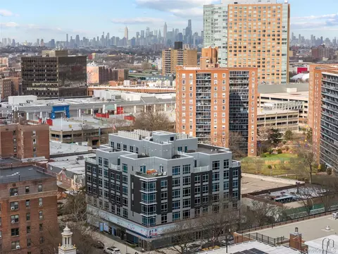 97-45 63rd Dr #5C, Rego Park, NY 11374