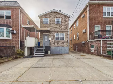 2515 Woodhull Ave, New York, NY 10469