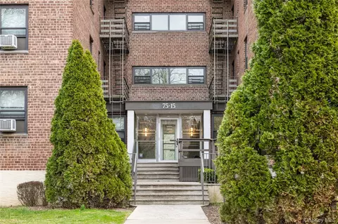 75-15 210th St #6C, Oakland Gardens, NY 11364