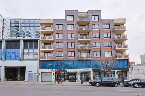 138-12 Northern Blvd #7F, Flushing, NY 11354