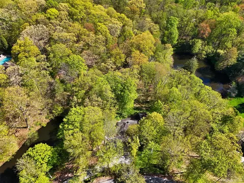 View/Area - 334 Pine Brook Rd, Pound Ridge, NY 11961 photo 4 of 4