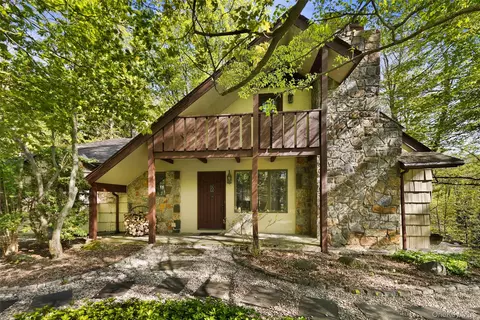 334 Pine Brook Rd, Pound Ridge, NY 11961