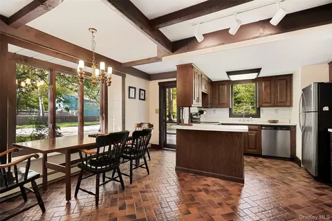Dining - 334 Pine Brook Rd, Pound Ridge, NY 11961 photo 1 of 1
