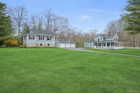 200 Bardonia Rd, Clarkstown, NY 10954