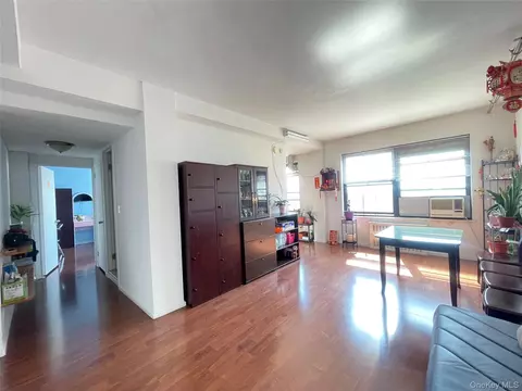 99-72 66th Rd #9S, Rego Park, NY 11374