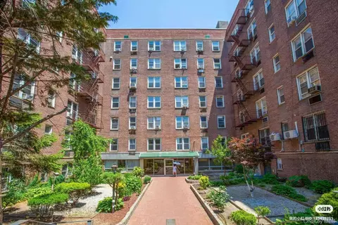 43-43 Kissena Blvd #402, Flushing, NY 11355