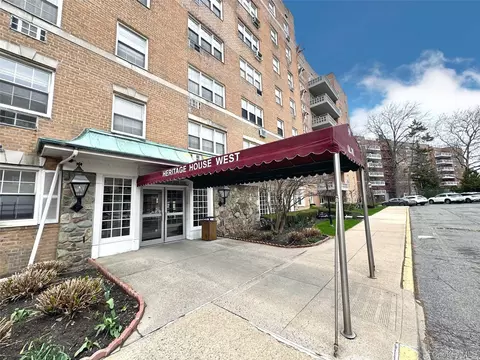 84-29 153rd Ave #6N, New York, NY 11414