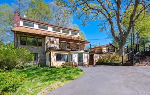 37 Mekeel St, Katonah, NY 10536