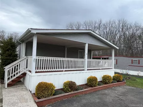 4 Scribo Ln, Wappinger, NY 12590 photo 4
