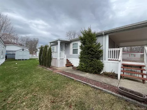 4 Scribo Ln, Wappinger, NY 12590 photo 5