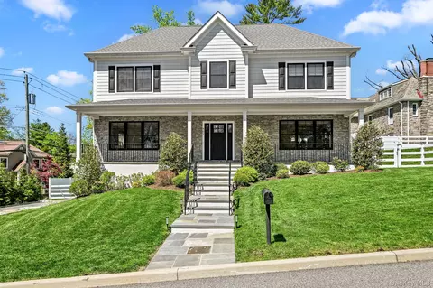 407 Wilmot Rd, New Rochelle, NY 10804