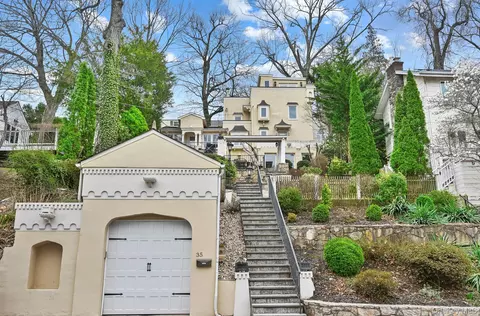 35 Euclid Ave, Greenburgh, NY 10502