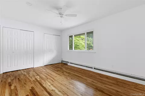 Bedroom - 2 Woods End Cir #E, Peekskill, NY 10566 photo 5 of 5