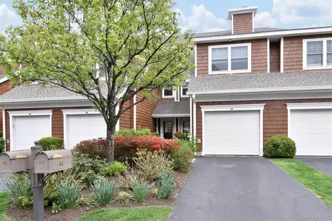 44 Trailhead Ln, Greenburgh, NY 10591