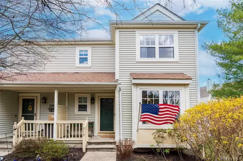 215 Cornwall Meadows Ln #215, Patterson, NY 12563