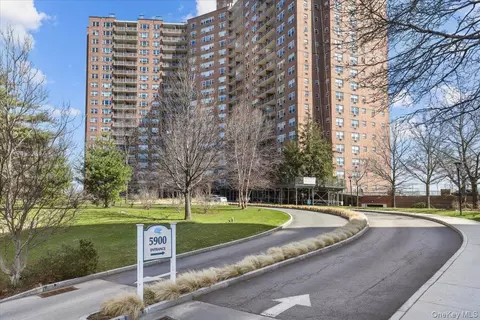 5900 Arlington Ave #3S, New York, NY 10471