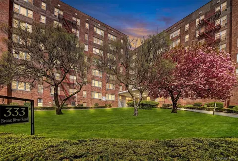 333 Bronx River Rd #626, Yonkers, NY 10704