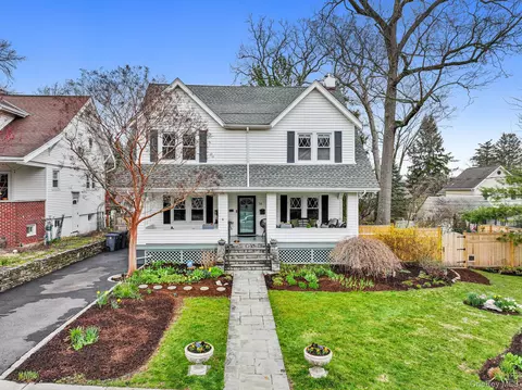 36 Howard Ave, White Plains, NY 10606