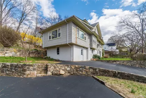 Exterior - 200 Husted Ave, Peekskill, NY 10566 photo 6 of 10