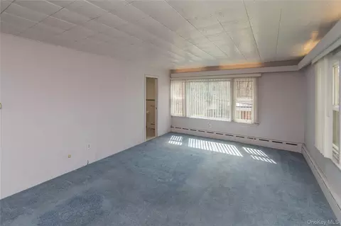 Living - 200 Husted Ave, Peekskill, NY 10566 photo 11 of 11