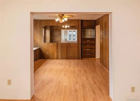 Living - 200 Husted Ave, Peekskill, NY 10566 photo 6 of 11