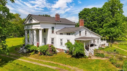 9 Ireland Ave, Wappingers Falls, NY 12590