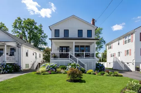 4 W Glen Ave, Port Chester, NY 10573