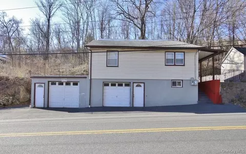 193 Buckshollow Rd, Mahopac, NY 10541