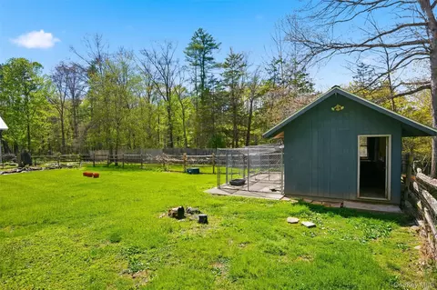 Exterior - 374 Marcott Rd, Marbletown, NY 12419 photo 11 of 11