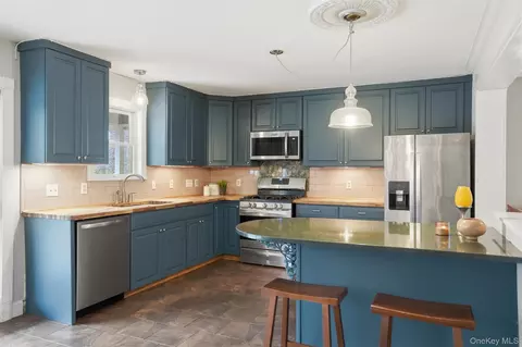 Kitchen - 374 Marcott Rd, Marbletown, NY 12419 photo 2 of 2