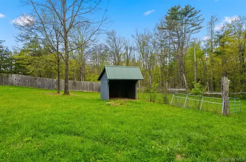 Exterior - 374 Marcott Rd, Marbletown, NY 12419 photo 10 of 11