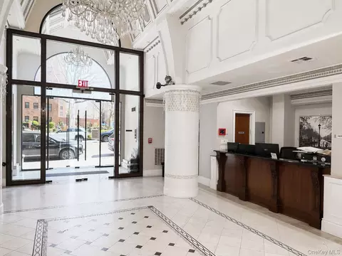 63-36 99th St #4H, New York, NY 11374