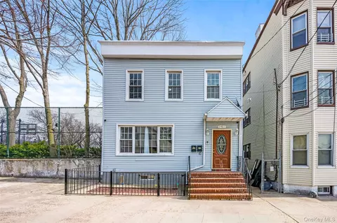 14-21 121 St, New York, NY 11356