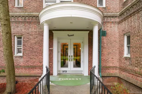 90 Bryant Ave #5B - FORREST, White Plains, NY 10605